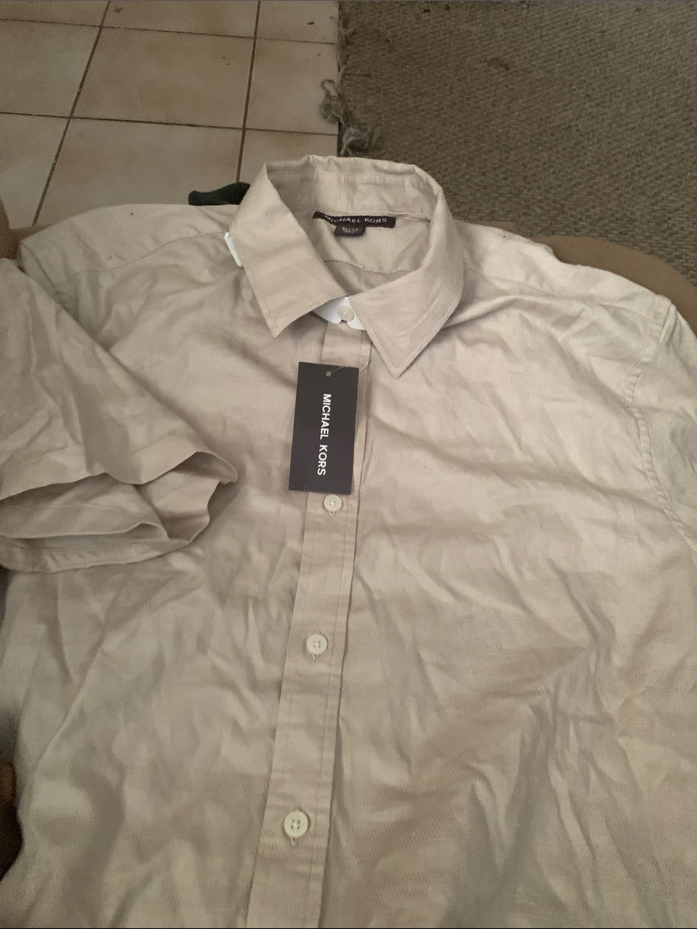 Michael Kors Men's Light Cream Short-Sleeve Button-Down Shirt